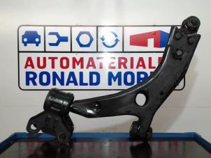 Used Front lower wishbone, right Volvo V40 Price € 100,00 Margin scheme offered by Automaterialen Ronald Morien B.V.