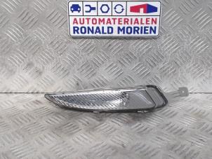 Usagé Feu clignotant droit Opel Astra Prix € 30,00 Règlement à la marge proposé par Automaterialen Ronald Morien B.V.