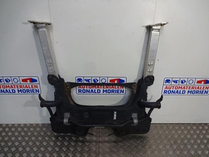 Used Subframe Fiat 500L (199) 1.6 D 16V Multijet 120 Price € 75,00 Margin scheme offered by Automaterialen Ronald Morien B.V.