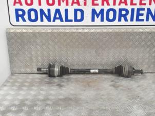 Used Drive shaft, rear left BMW 1 serie (F20) 118i 1.5 TwinPower 12V Price € 75,00 Margin scheme offered by Automaterialen Ronald Morien B.V.