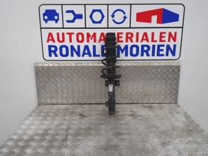 Usados Barra de amortiguador izquierda delante Audi A1 Precio € 80,00 Norma de margen ofrecido por Automaterialen Ronald Morien B.V.