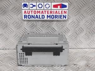 Używane Radioodtwarzacz CD Ford B-Max Cena € 120,00 Procedura marży oferowane przez Automaterialen Ronald Morien B.V.