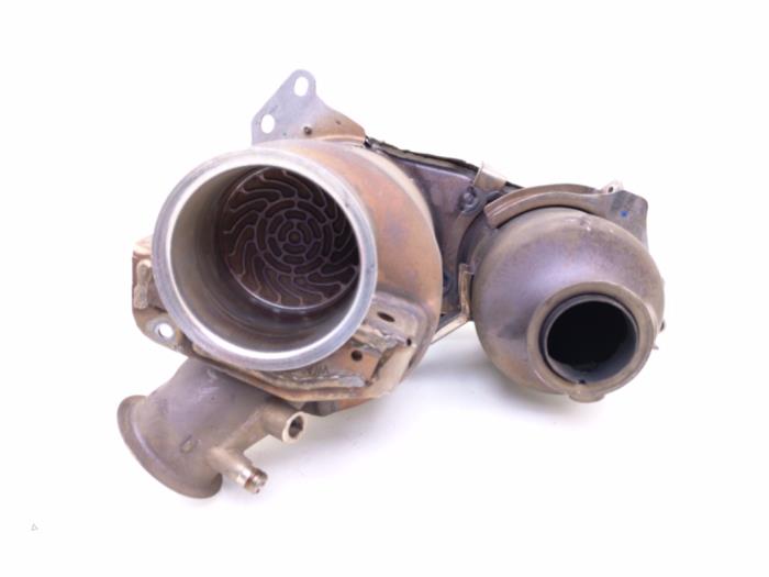 Gebrauchte Rußfilter Volkswagen Passat (3G2) 2.0 TDI 16V 190 4Motion Preis € 816,75 Mit Mehrwertsteuer angeboten von Automaterialen Ronald Morien B.V.