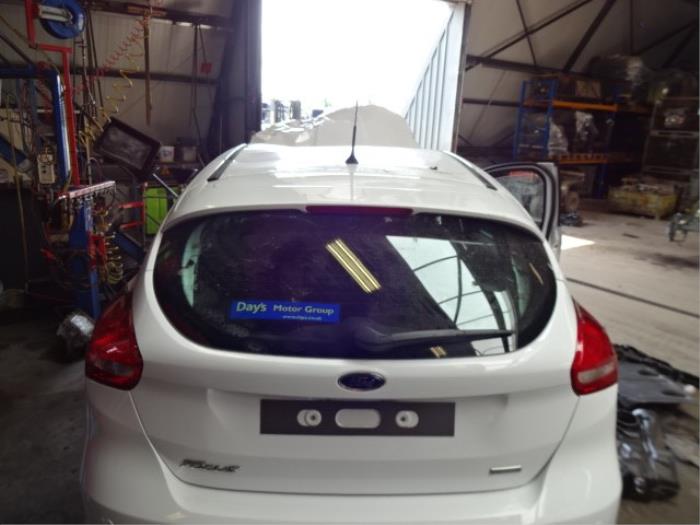 Begagnade Baklucka Ford Focus 3 1.0 Ti-VCT EcoBoost 12V 125 Pris € 125,00 Marginaltabell erbjuds av Automaterialen Ronald Morien B.V.