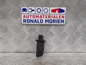 Usados Medidor de masa de aire Ford Transit Precio € 14,95 Norma de margen ofrecido por Automaterialen Ronald Morien B.V.