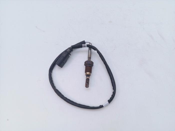 Usagé Sensor température d’échappement Volkswagen Transporter T5 2.0 TDI DRF 4Motion Prix € 40,00 Règlement à la marge proposé par Automaterialen Ronald Morien B.V.