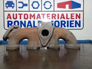 Used Exhaust manifold Renault Master Price € 55,00 Margin scheme offered by Automaterialen Ronald Morien B.V.