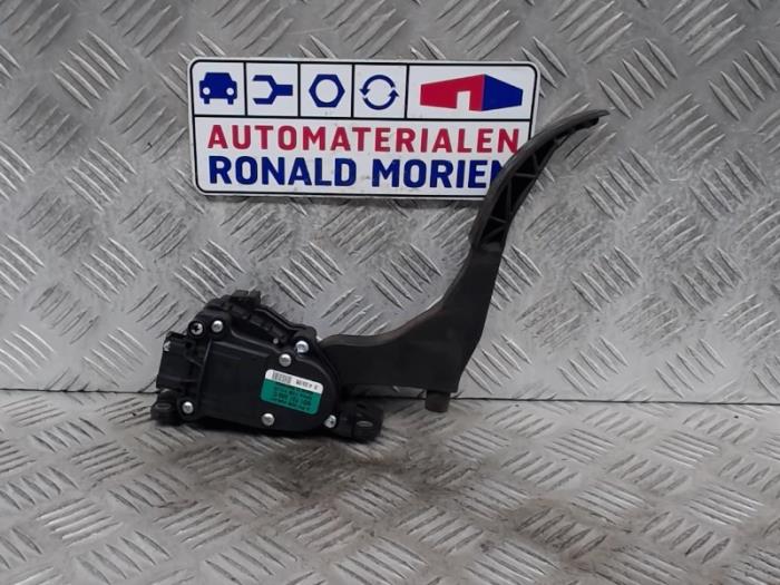 Begagnade Gaspedalsensor Volkswagen Fox (5Z) 1.4 16V Pris € 35,00 Marginaltabell erbjuds av Automaterialen Ronald Morien B.V.