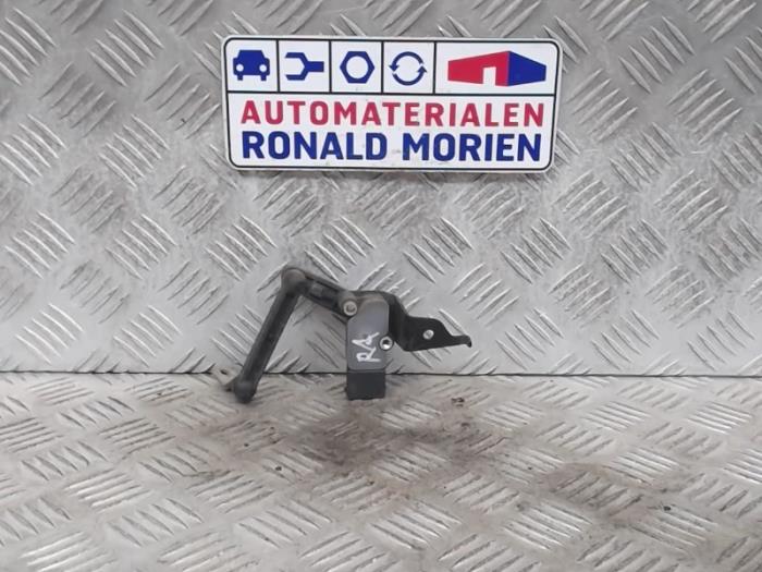 Begagnade Sensor (övriga) BMW 2 serie Active Tourer (F45) 220i 2.0 TwinPower Turbo 16V Pris € 25,00 Marginaltabell erbjuds av Automaterialen Ronald Morien B.V.