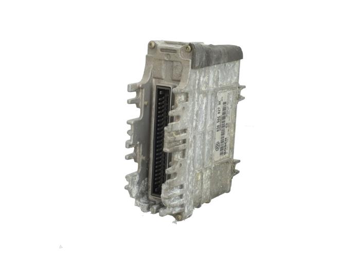 Used Engine management computer Seat Arosa (6H1) 1.0 MPi Price € 49,00 Margin scheme offered by Automaterialen Ronald Morien B.V.