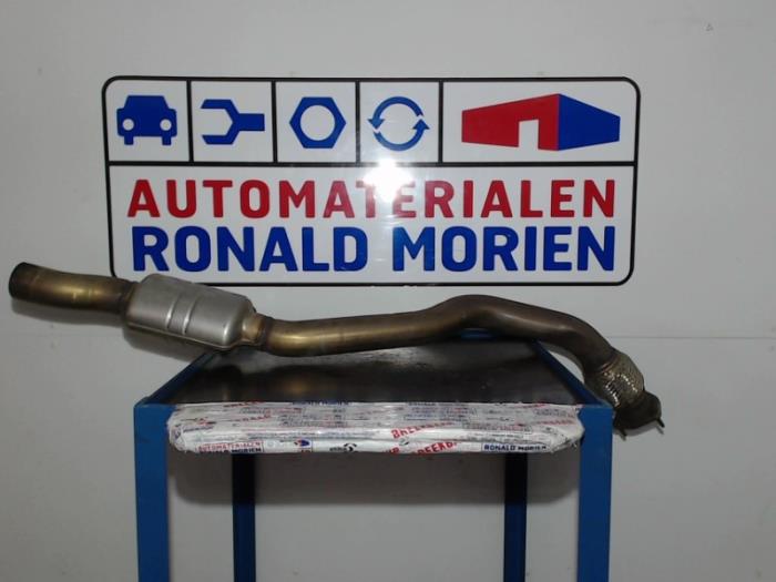Gebrauchte Auspuff Mitteldämpfer Audi RS 5 (8F7) 4.2 V8 32V Preis € 151,25 Mit Mehrwertsteuer angeboten von Automaterialen Ronald Morien B.V.