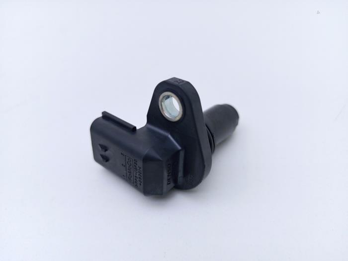 Begagnade Kamaxelsensor Volvo V40 (MV) 2.0 D2 16V Pris € 20,00 Marginaltabell erbjuds av Automaterialen Ronald Morien B.V.