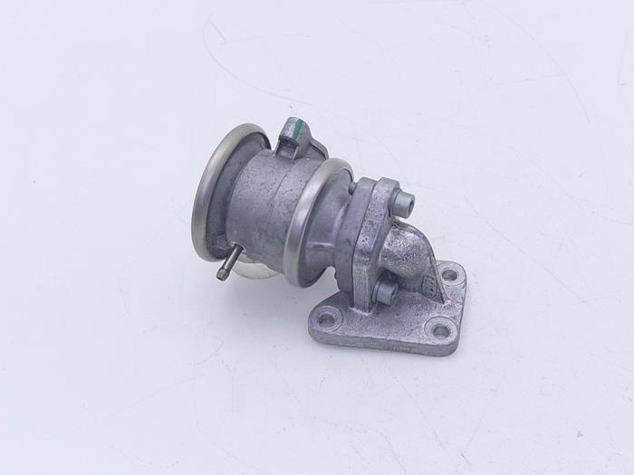 Gebrauchte AGR Ventil Volkswagen Touareg (7LA/7L6) 4.2 V8 40V Preis € 25,00 Margenregelung angeboten von Automaterialen Ronald Morien B.V.