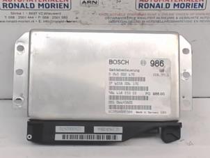 Używane Sterownik skrzyni automatycznej Porsche Boxster Cena € 300,00 Procedura marży oferowane przez Automaterialen Ronald Morien B.V.