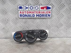 Usados Panel de control de calefacción Ford Transit Connect 1.8 Tddi Precio € 50,00 Norma de margen ofrecido por Automaterialen Ronald Morien B.V.