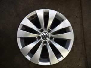 Używane Obrecz Volkswagen Passat CC (357) 2.0 TDI 16V 135 Cena € 151,25 Z VAT oferowane przez Automaterialen Ronald Morien B.V.
