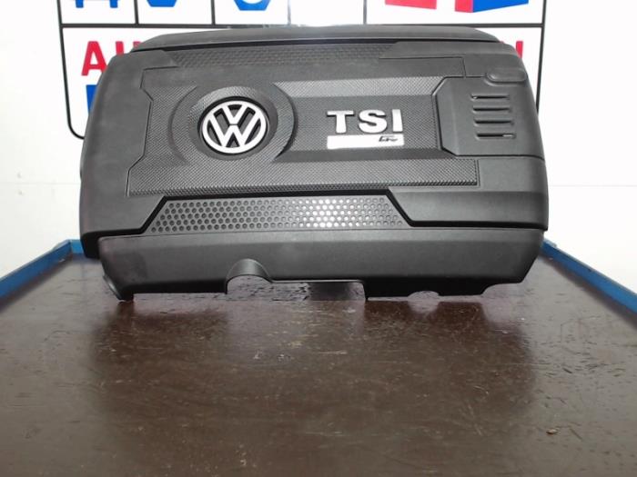 Used Engine cover Volkswagen Golf Price € 59,29 Inclusive VAT offered by Automaterialen Ronald Morien B.V.