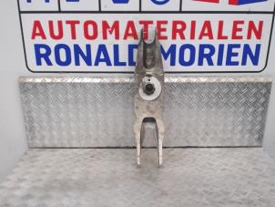 Used Rear wishbone, left Mercedes A (W176) 1.6 A-180 16V Price € 25,00 Margin scheme offered by Automaterialen Ronald Morien B.V.