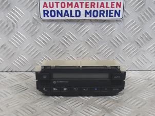 Usagé Panneau de commandes chauffage Volkswagen Passat (3B2) 1.8 T 20V Prix € 25,00 Règlement à la marge proposé par Automaterialen Ronald Morien B.V.