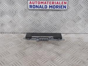 Used Antenna Amplifier Audi A6 Price € 35,00 Margin scheme offered by Automaterialen Ronald Morien B.V.