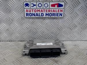 Usados Ordenador de gestión de motor Ford B-Max Precio € 225,00 Norma de margen ofrecido por Automaterialen Ronald Morien B.V.