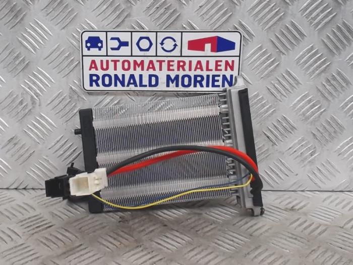 Begagnade Värmeelement Volvo V40 Cross Country (MZ) 1.6 D2 Pris € 35,00 Marginaltabell erbjuds av Automaterialen Ronald Morien B.V.