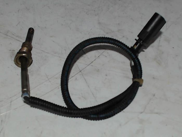 Usagé Sensor température d’échappement Audi A5 (8T3) 2.7 TDI V6 24V Prix € 35,01 Prix TTC proposé par Automaterialen Ronald Morien B.V.