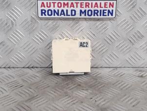 Używane Modul alarmu Opel Frontera (6B) 2.2i 16V Cena € 100,00 Procedura marży oferowane przez Automaterialen Ronald Morien B.V.
