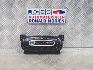 Used Heater control panel Smart Fortwo Coupé (453.3) 1.0 12V Price € 80,00 Margin scheme offered by Automaterialen Ronald Morien B.V.