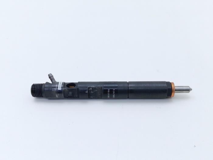Neuf Injecteurs Renault Megane II (BM/CM) 1.5 dCi 105 FAP Prix € 90,75 Prix TTC proposé par Automaterialen Ronald Morien B.V.