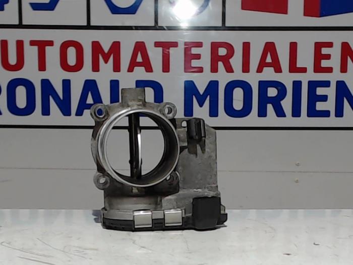 Usagé Boitier papillon Ford Transit Custom 2.2 TDCi 16V FWD Prix € 59,00 Règlement à la marge proposé par Automaterialen Ronald Morien B.V.