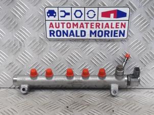 Used Fuel distributor Volvo V70 Price € 75,00 Margin scheme offered by Automaterialen Ronald Morien B.V.