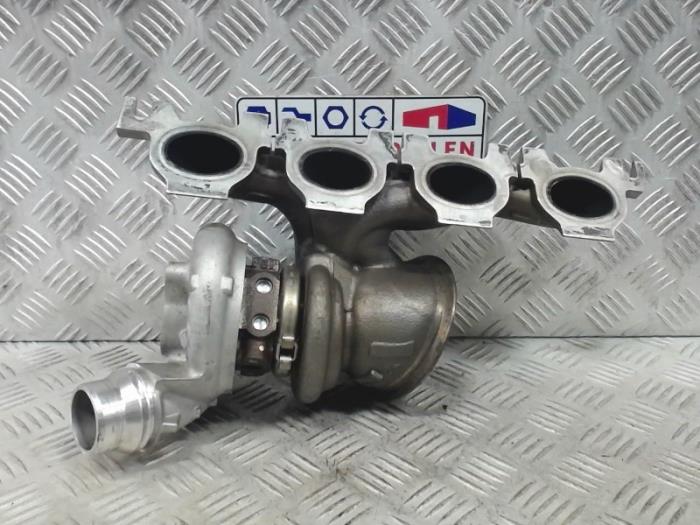 Turbo d'un MINI Mini (F55) 2.0 16V Cooper S 2018
