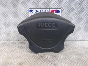 Usados Airbag izquierda (volante) Iveco Daily Precio € 95,00 Norma de margen ofrecido por Automaterialen Ronald Morien B.V.