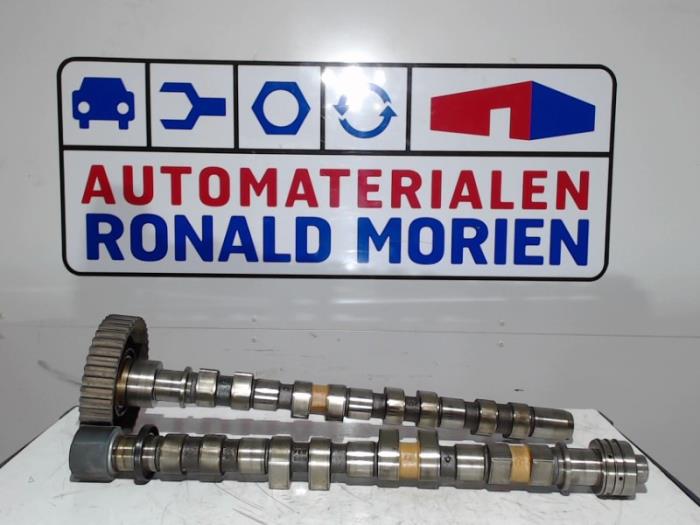 Usagé Kit arbre à cames Volvo V50 (MW) 1.8 16V Prix € 150,00 Règlement à la marge proposé par Automaterialen Ronald Morien B.V.