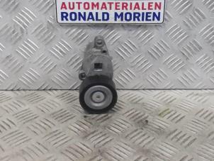 Gebrauchte Spannrolle Multiriemen Ford Fiesta Preis € 25,00 Margenregelung angeboten von Automaterialen Ronald Morien B.V.