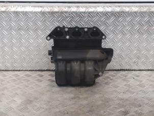 Used Intake manifold Volkswagen Polo Price € 25,00 Margin scheme offered by Automaterialen Ronald Morien B.V.