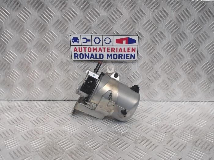 Gebrauchte Kraftstofffilter Nissan Qashqai (J11) 1.6 dCi Preis € 25,00 Margenregelung angeboten von Automaterialen Ronald Morien B.V.
