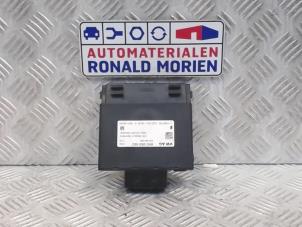 Usagé Régulateur de tension Volkswagen Polo V (6R) 1.2 TDI 12V BlueMotion Prix € 25,00 Règlement à la marge proposé par Automaterialen Ronald Morien B.V.