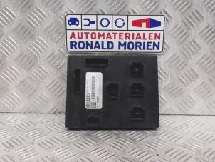 Usagé Ordinateur contrôle fonctionnel Audi A5 Prix € 80,00 Règlement à la marge proposé par Automaterialen Ronald Morien B.V.
