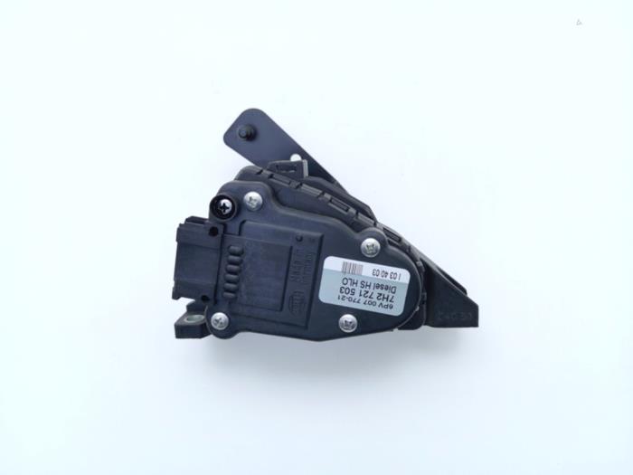Begagnade Gaspedalsensor Volkswagen Transporter T5 1.9 TDi Pris € 25,00 Inklusive moms erbjuds av Automaterialen Ronald Morien B.V.