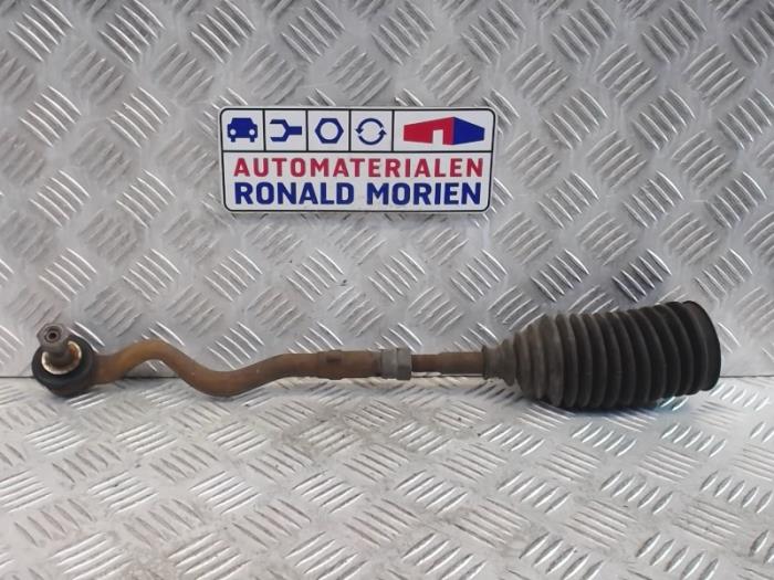 Tie rod (complete) from a BMW 3 serie (E46/2) M3 3.2 24V 2003