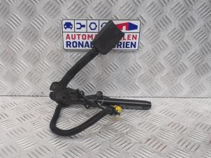 Used Seatbelt tensioner, left Ford Fiesta 4 1.3i Price € 25,00 Margin scheme offered by Automaterialen Ronald Morien B.V.