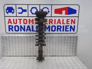 Used Front shock absorber rod, right Renault Trafic New (FL) 2.0 dCi 16V 115 Price € 70,00 Margin scheme offered by Automaterialen Ronald Morien B.V.