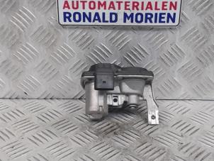 Usagé Robinet d' arrêt gaz d' échappement Volkswagen Golf VII (AUA) 1.6 TDI 16V Prix € 59,00 Règlement à la marge proposé par Automaterialen Ronald Morien B.V.