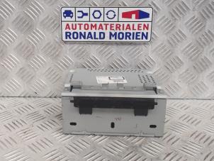 Used Radio CD player Ford Fiesta 6 (JA8) Price € 145,00 Margin scheme offered by Automaterialen Ronald Morien B.V.