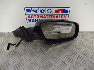 Used Wing mirror, right Audi A3 (8L1) 1.9 TDI 100 Price € 25,00 Margin scheme offered by Automaterialen Ronald Morien B.V.