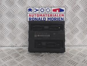 Usados Módulo de confort Audi A5 Precio € 95,00 Norma de margen ofrecido por Automaterialen Ronald Morien B.V.