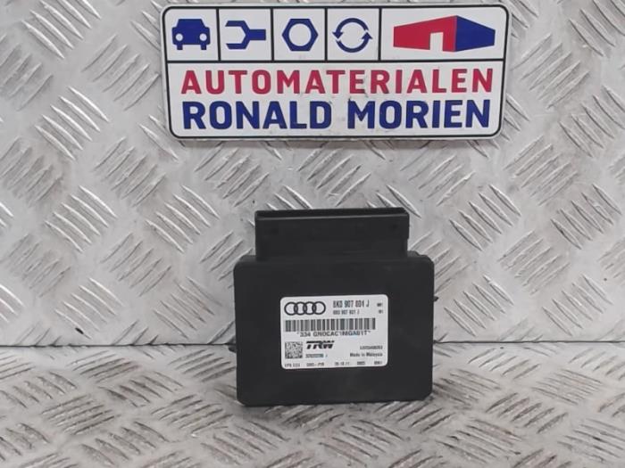 Używane Modul hamulca postojowego Audi A5 (8T3) 2.0 TDI 16V Cena € 29,00 Procedura marży oferowane przez Automaterialen Ronald Morien B.V.
