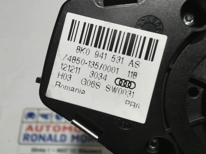 Light switch from a Audi A5 (8T3) 2.0 TDI 16V 2012